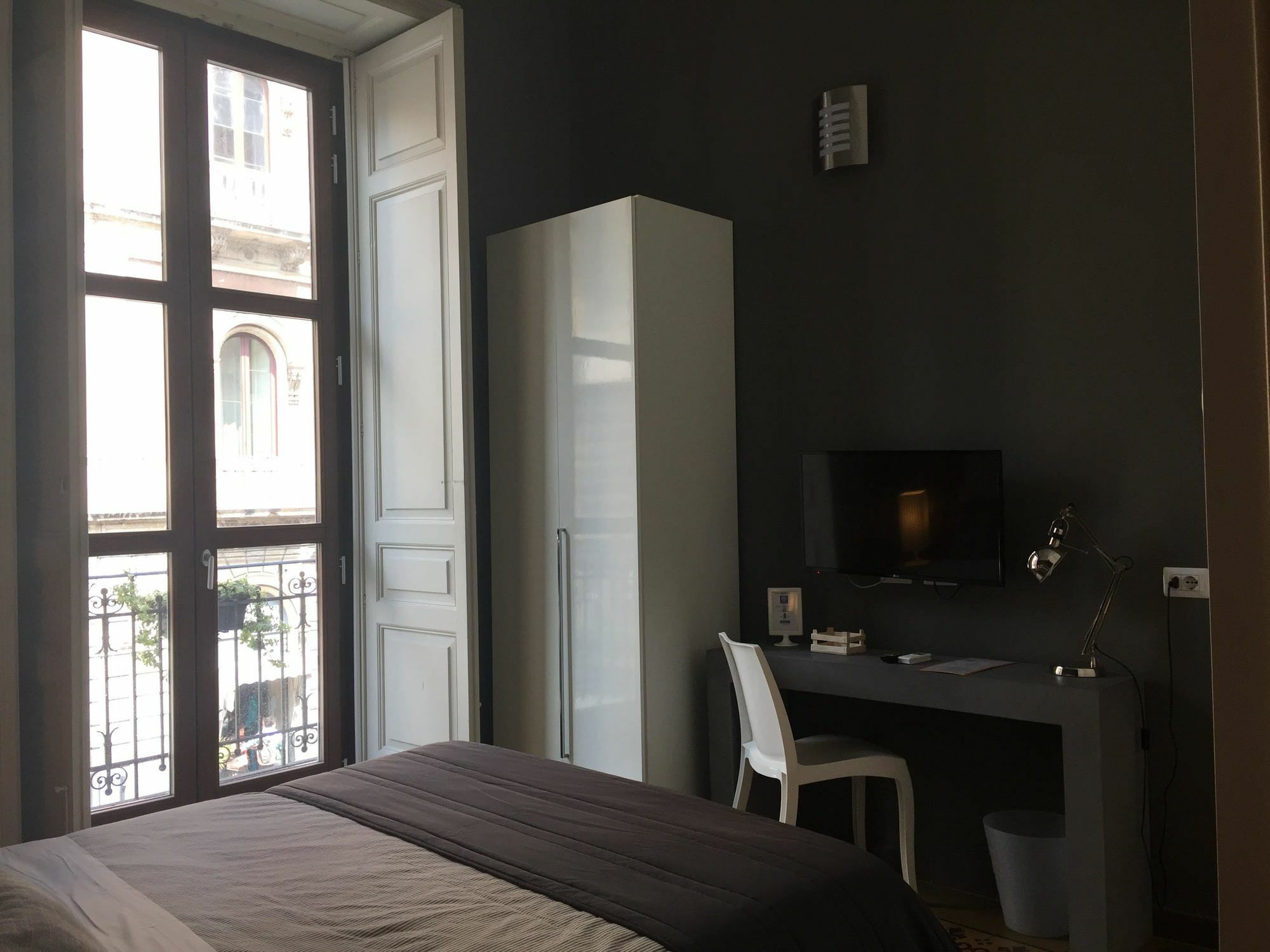 Bed and Breakfast Ottomood Ala Ovest Catania Centro Экстерьер фото